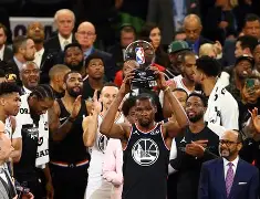 孙颖莎成都首战赢了